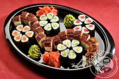 Готовый праздничный сет роллов, суши и закусок «Японский комплект» на 20-25 персон, 6.1 кг
