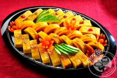 Готовый праздничный сет роллов, суши и закусок «Японский комплект» на 20-25 персон, 6.1 кг