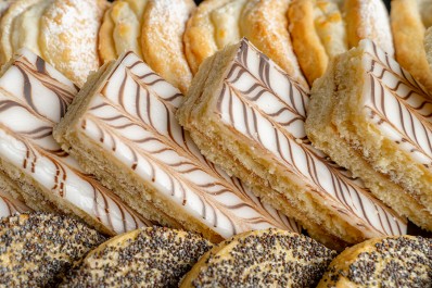 Ассорти десертов «Сладкие воспоминания» 40 шт.