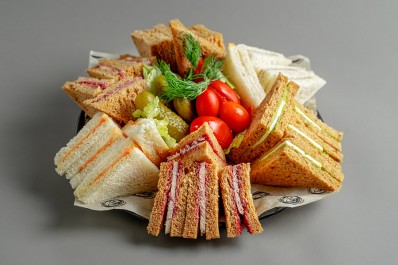 Клаб Сэндвич ассорти 24/48 шт.