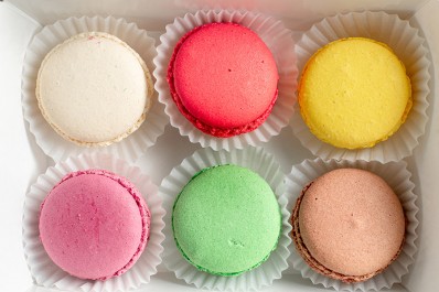 Пирожные Макарони (Макарон, Макаруны) ассорти 6 шт.