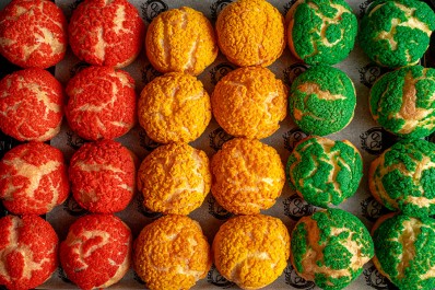 Пирожные Шу «Вечер в Каннах» ассорти 24 шт.