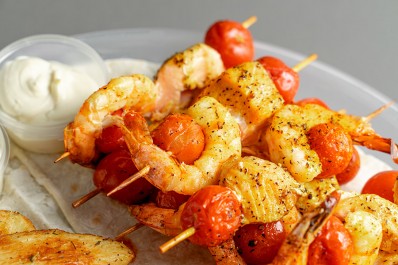 Мини-шашлычки «Дары моря» с картофелем 1100/1200 г
