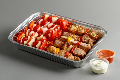 Мини-шашлычки из свинины «Острый Мачете» с овощными шпажками 1250/1350 г