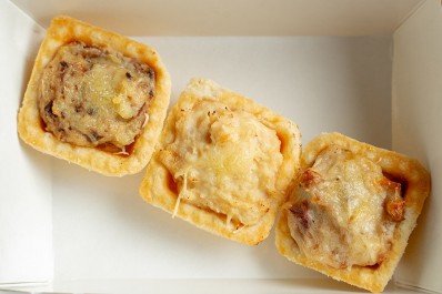 Мини-тарталетки с жюльеном 3 шт.