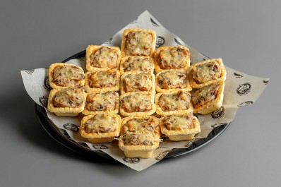 Мини-тарталетки с жюльеном из грибов 18/36 шт.